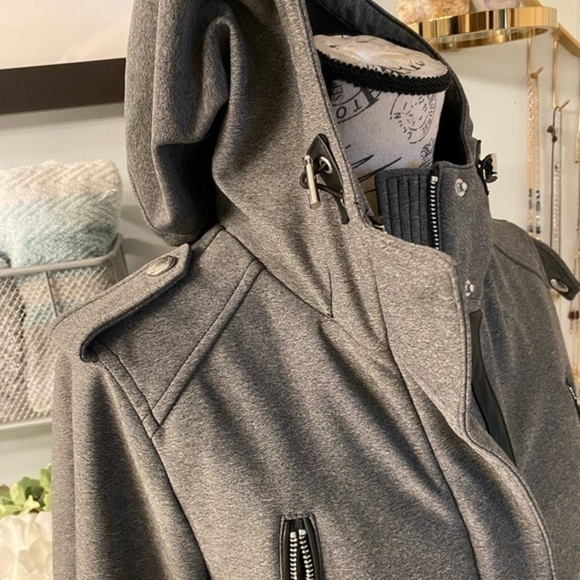 🛍Hp🛍Bcbgenerationhooded Lined Coat - Picture 7 of 15